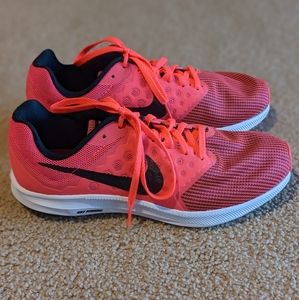Nike Downshifter 7 Running Shoes - Size 9